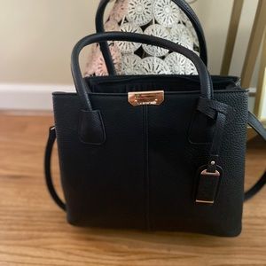 Cute shoulder bag, very spacious